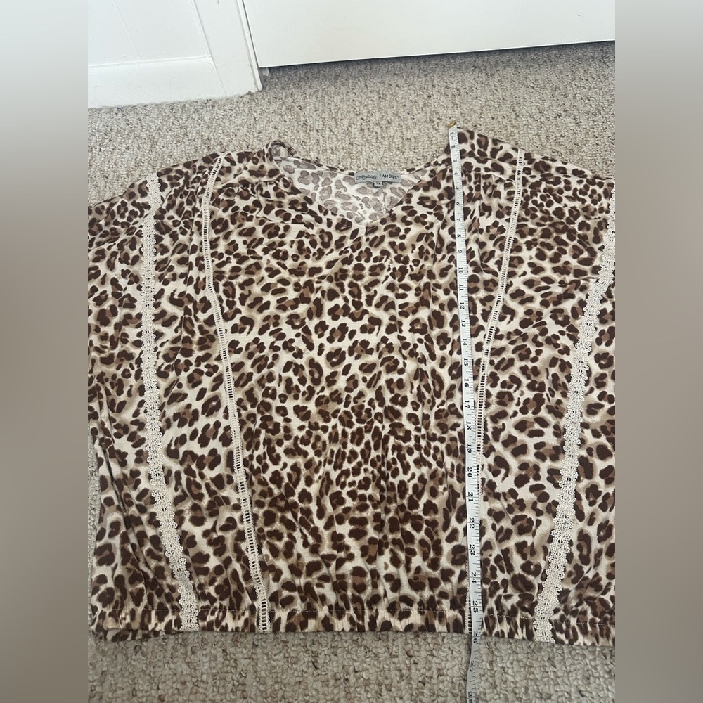 Absolutely Famous Tan and Cream Boxy Blouse size 2X - Picture 3 of 7